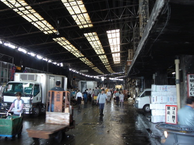 tsukiji01.jpg
