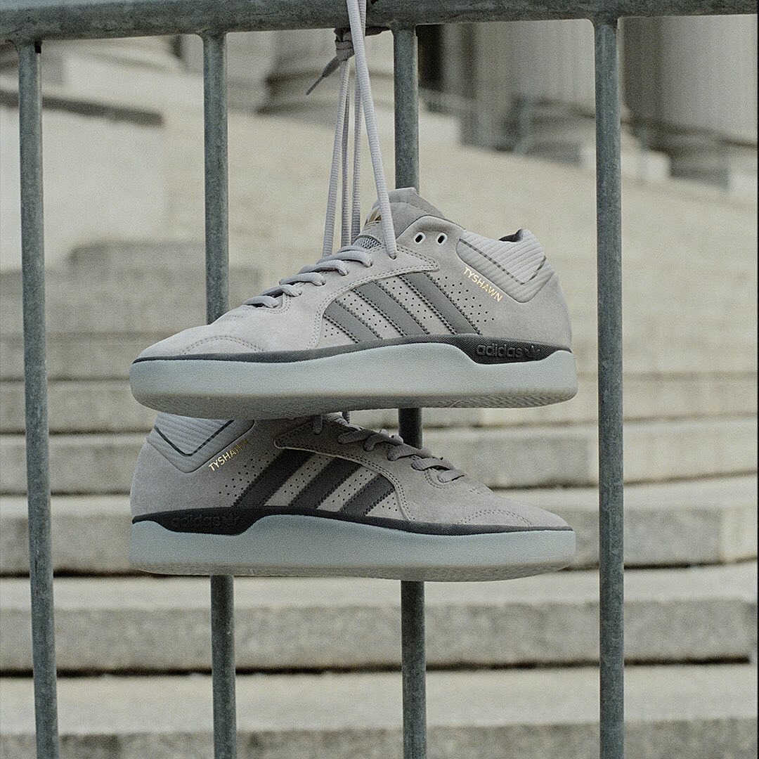 @adidasskateboardingTYSHAWN /// The “Courthouse Kid” colorway プレミアムな素材を組み合わせ、洗練されたデザインに仕上げたハイエンドのタイショーン・ジョーンズのシグネチャーモデル。•#adidasSkateboarding #TyshawnJones