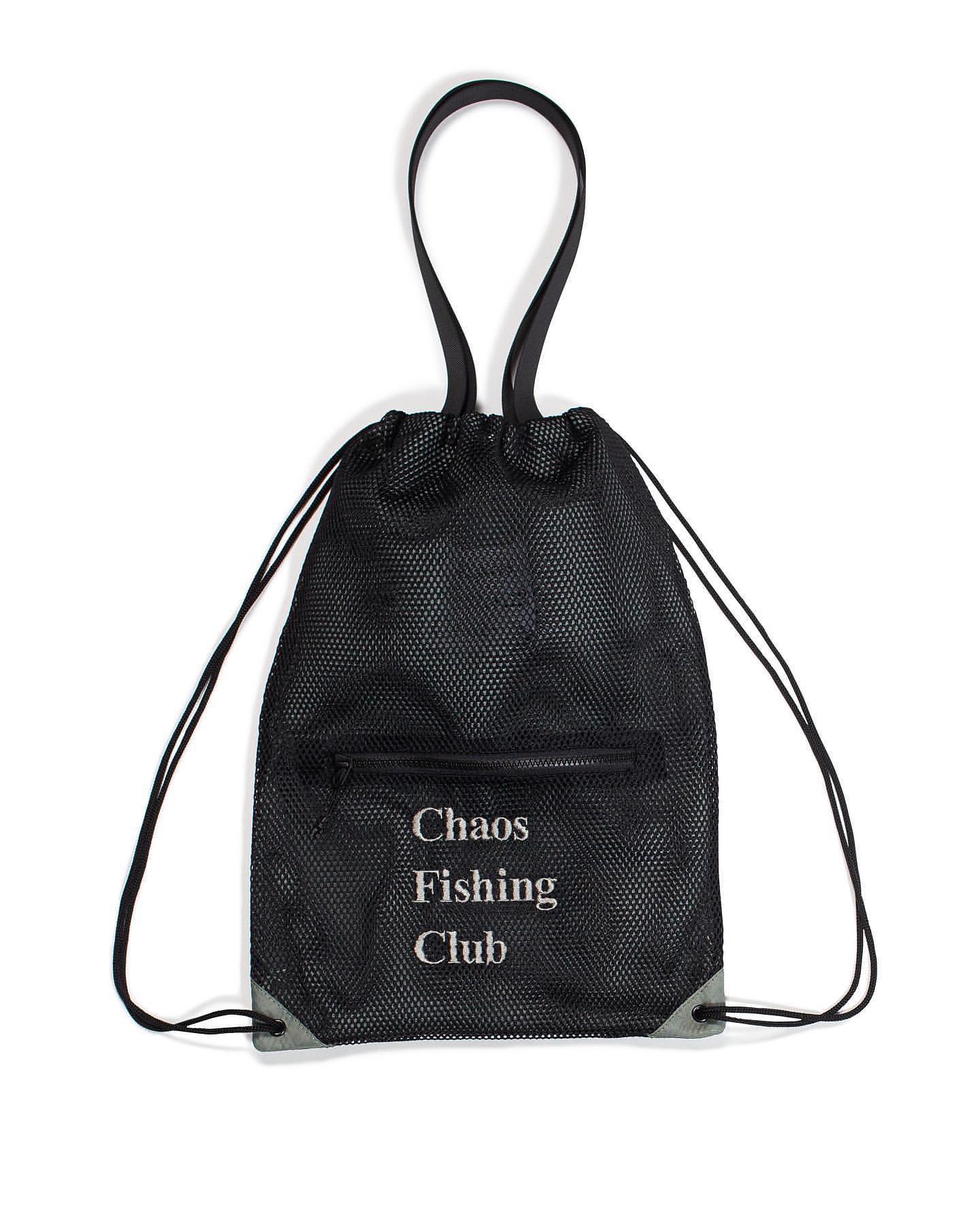 @chaos_fishing_club CHAOS FISHING CLUB / LOGO KNAP TOTEナップザックとしてもトートバッグとしても使用できる便利な2WAYBAGが発売。カラー：black素材：100％ POLYESTERサイズ：ONE SIZE (W:32㎝　L:45㎝)#chaosfishingclub #instantskateshop