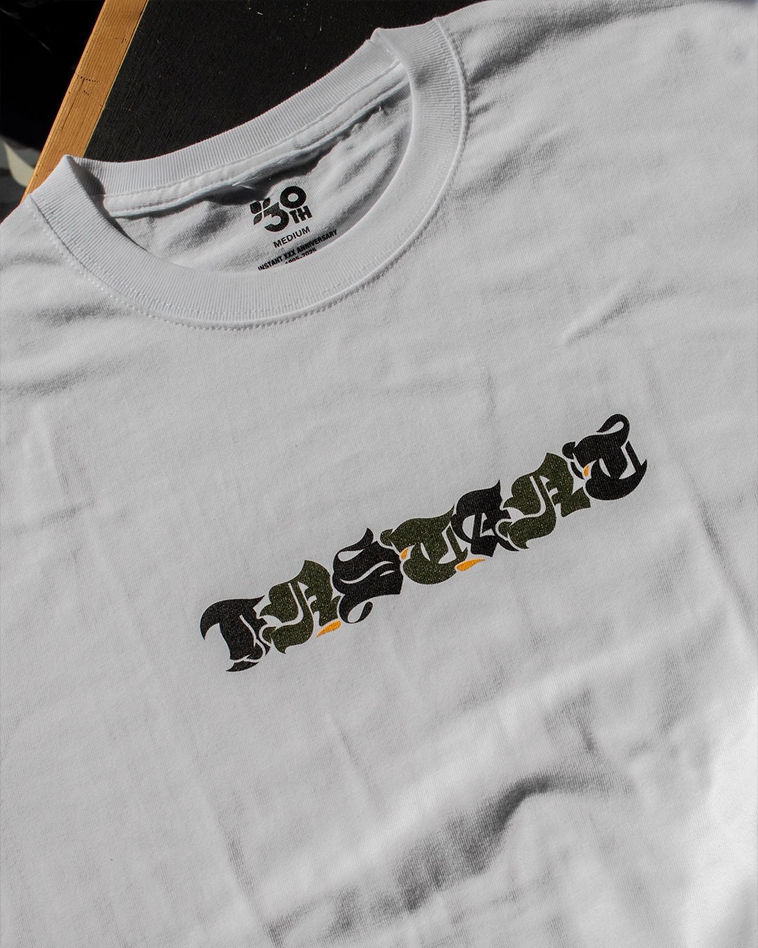 Coming soon...MHAK x instant 30th Anniversary Logo TeeシルクスクリーンプリントによるMHAKデザインのinstantロゴ、ホワイト・ブラックの2カラーで展開いたします。Size : S/M/L/XL/XXL【発売日】・3/28（土）〜 3/29（日）：吉祥寺ストア( @instant__kichijoji )にてPOP UP先行販売・3/30（月）：instant全店 & ONLINE STORE 12:00〜@mhak_@instant_skateboards#instantXXX #MARBLE