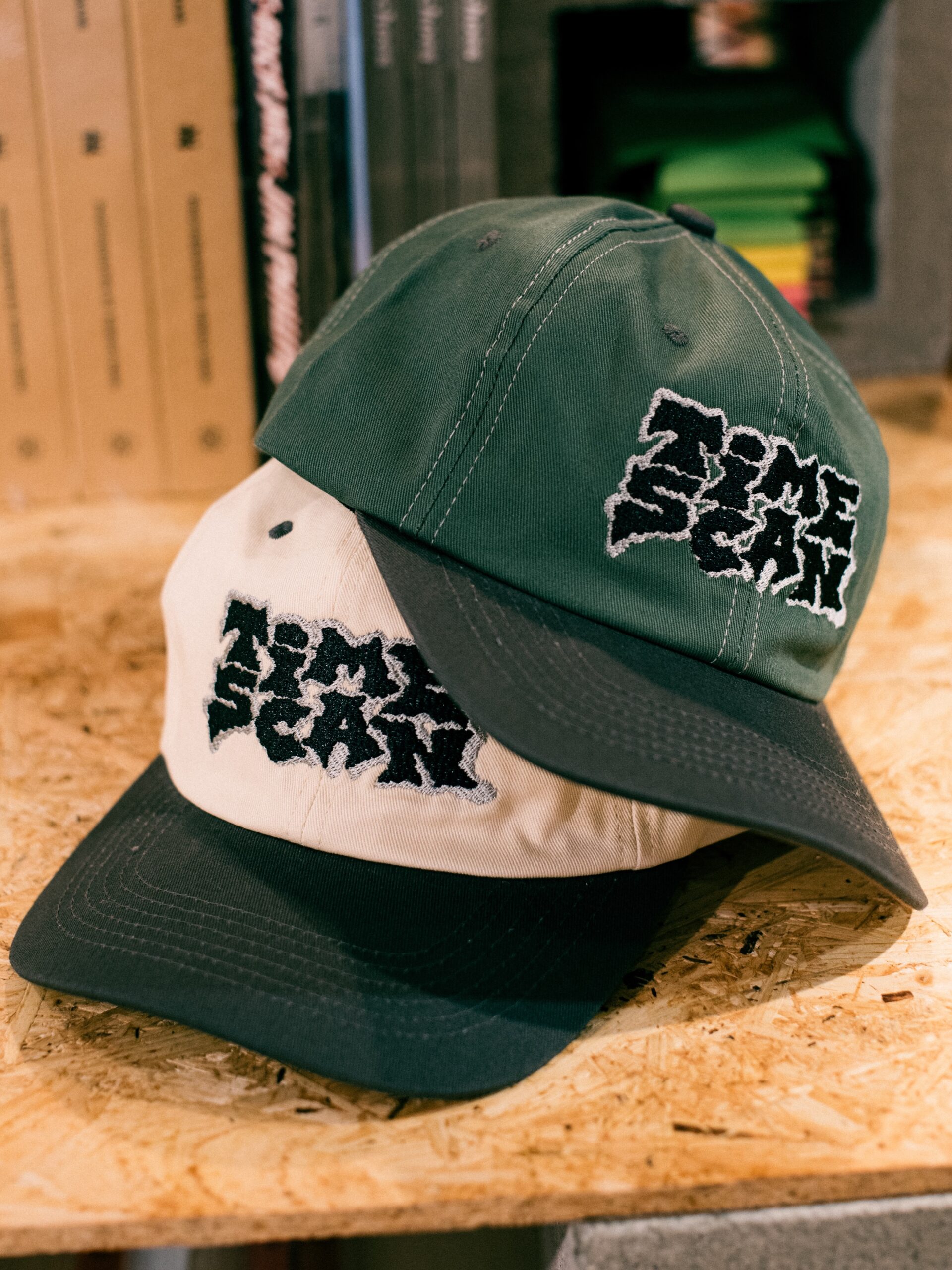 Recommend Items@rob.taro が手掛ける映像プロジェクト @timescan の26 Summerコレクション。Tee、Cap、Deck、マッサージツールが展開！#timescan#instantskateshop#instantskateboards
