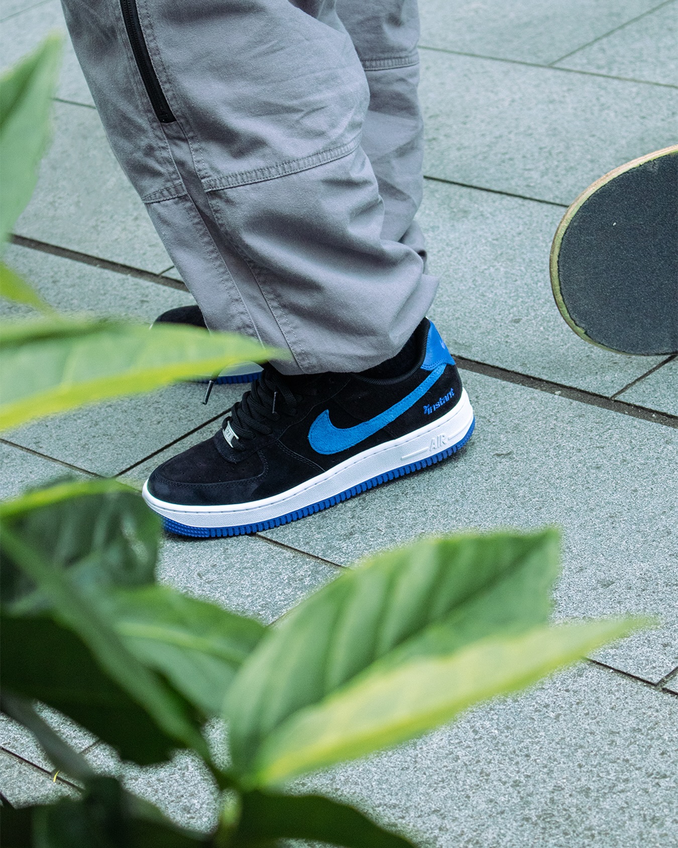 instant presents NIKE SB AF-1 City Pack Launch Party"Tokyo Now And Then"本日開催のイベント"Tokyo Now And Then"にて、『instant x NIKE SB AF-1 City Pack』会場限定の当日抽選受付を実施いたします。受付時間：18:00 – 20:30※既に抽選に参加された方、ご当選された方もご参加いただけます🏻‍♂️詳細はBLOGをご確認ください。 10.9 FRI　18:00 - 21:00 WPÜ GALLERY SHINJUKU ( @wpushinjuku )Free Entry "AF-1 City Pack × instant" Tokyo Premiere　 ft. instants × Nike SB team DJs: @stoned_taios / @cobo_norm  Limited Giveaway🛒 Original Goods Free Beer & Drink_______________________@nikesb @nikesbdojo#nikesb #af1 #citypack #instantskateboards #instantskateshop